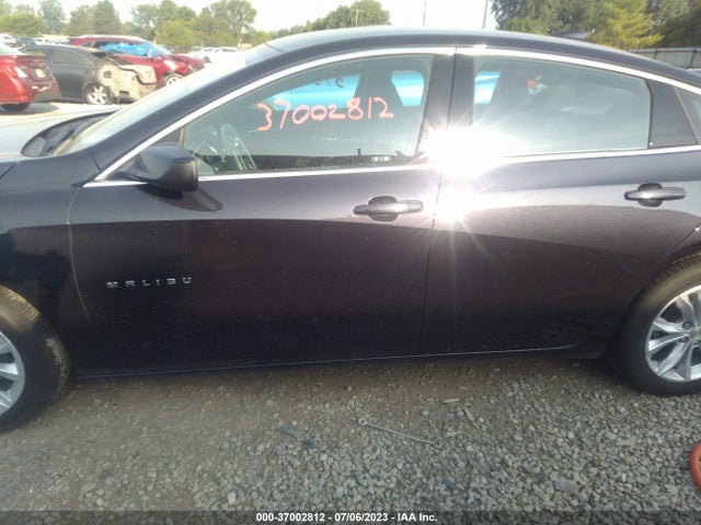 Chevrolet MALIBU LT 2023 1G1ZD5ST0PF115374 Image 14