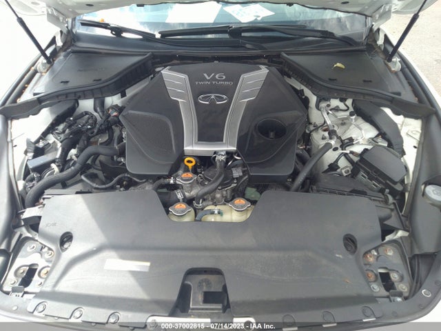 37002815 :رقم المزاد ، JN1EV7EL9JM392153 vin ، 2018 Infiniti Q60 3.0t Luxe مزاد بيع