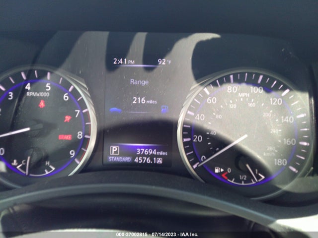 37002815 :رقم المزاد ، JN1EV7EL9JM392153 vin ، 2018 Infiniti Q60 3.0t Luxe مزاد بيع