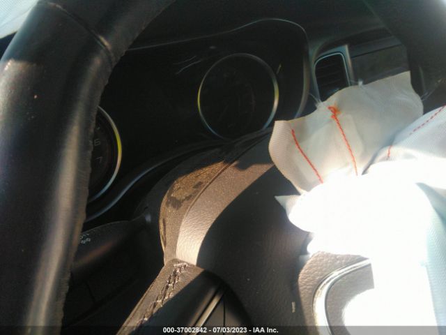 2C3CDXBG7LH101013 Dodge Charger Sxt