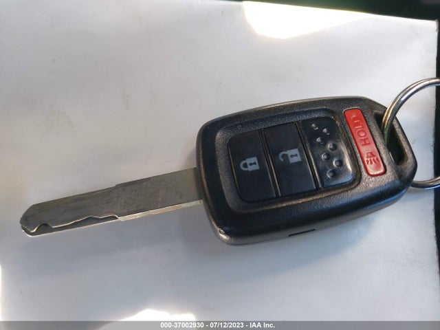 Honda FIT LX 2016 JHMGK5H51GS007235 Image 3
