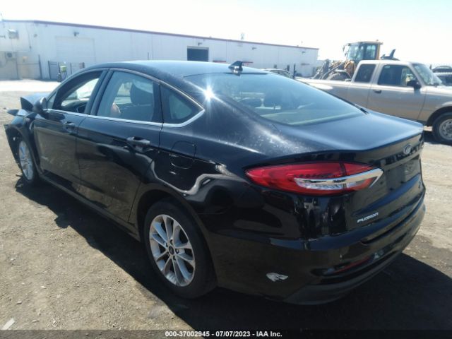 3FA6P0LU8KR174220 Ford Fusion Hybrid Se