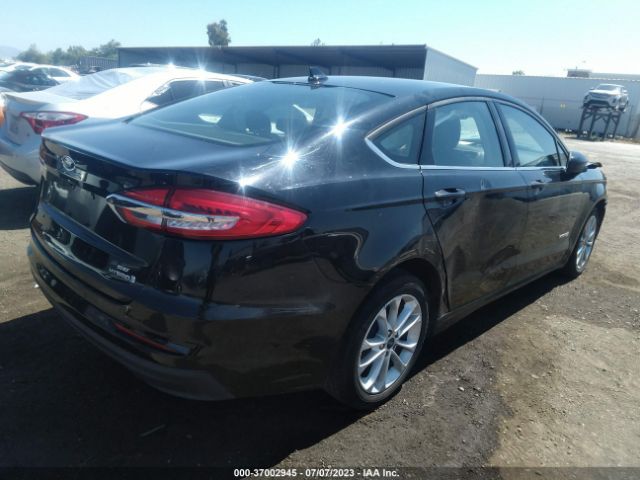 3FA6P0LU8KR174220 Ford Fusion Hybrid Se