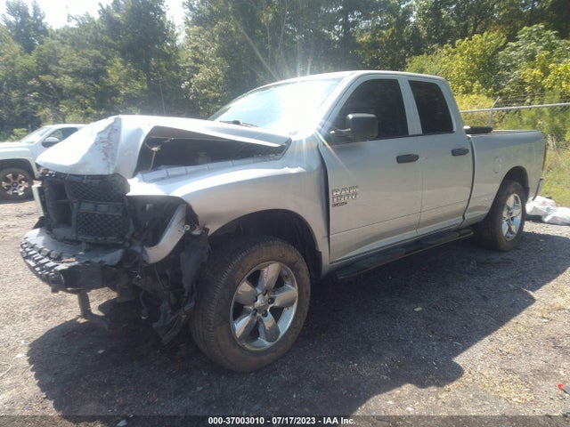 1C6RR7FGXKS533532 RAM 1500 Classic Express