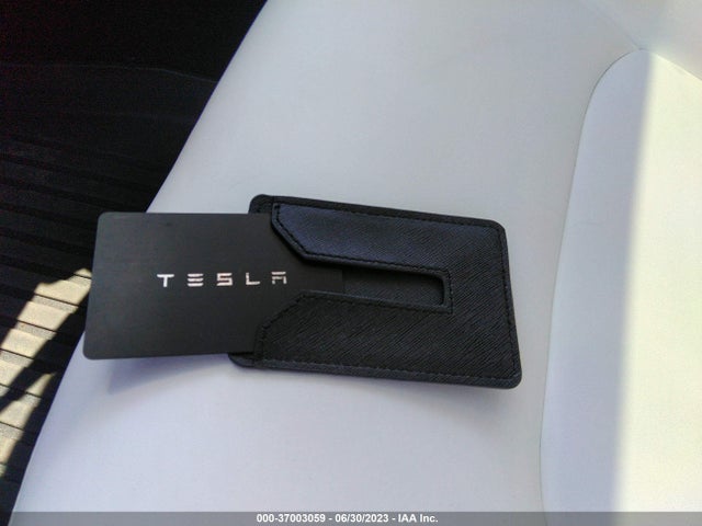 Tesla Model Y Performance 2020 5YJYGDEFXLF049778 Image 3