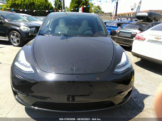 Tesla Model Y Performance 2020 5YJYGDEFXLF049778 Image 4
