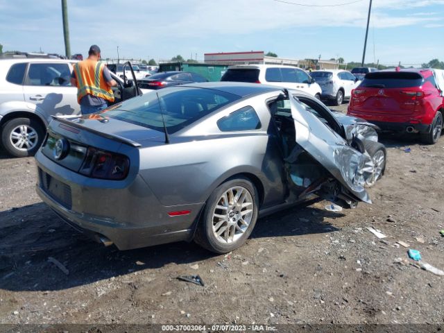 1ZVBP8AM1E5244963 Ford Mustang V6