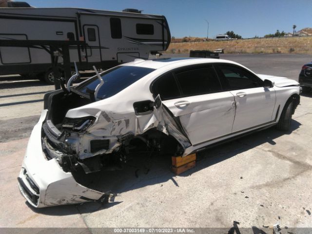 WBA7T2C07NCH13965 BMW 7 Series 740i