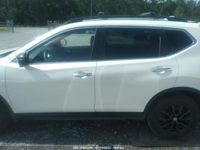 5N1AT2MT9JC850278 Nissan ROGUE SV