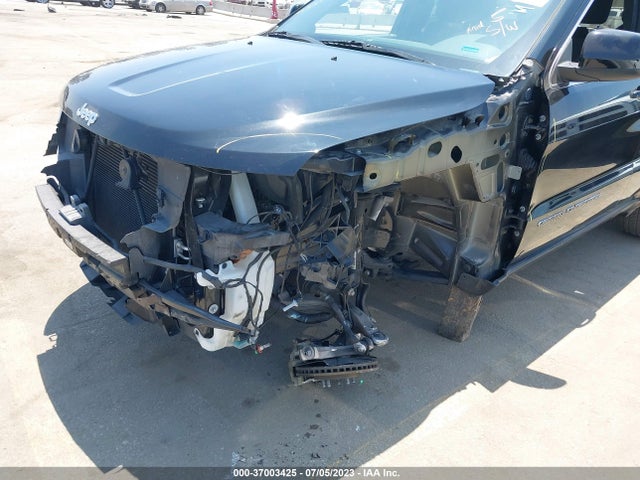 1C4RJEAGXKC548473 Jeep Grand Cherokee Laredo E
