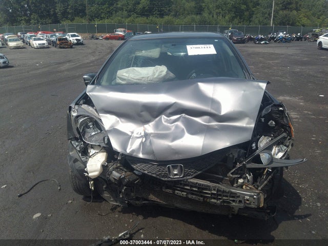 2013 HONDA FIT VIN: JHMGE8H37DC080249
