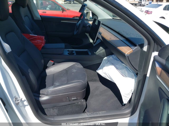 Tesla Model Y Long Range 2023 7SAYGDEE2PF625816 Image 12