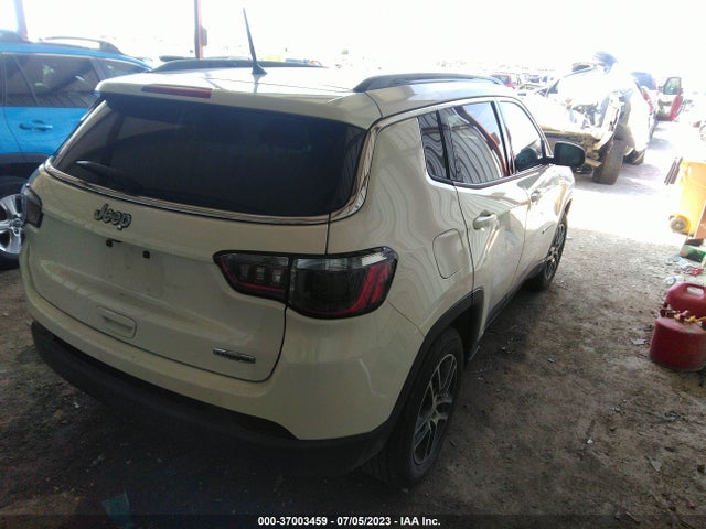 Jeep Compass Latitude W/sun/wheel Pkg 2018 3C4NJCBB6JT462084 Image 4