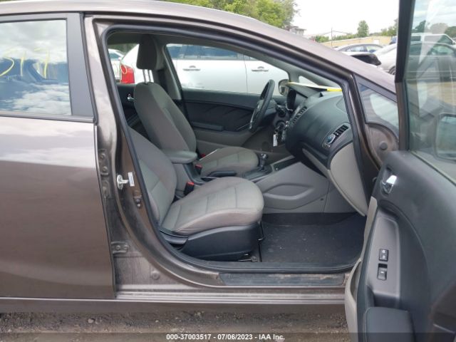 KNAFX4A60E5122655 KIA FORTE LX