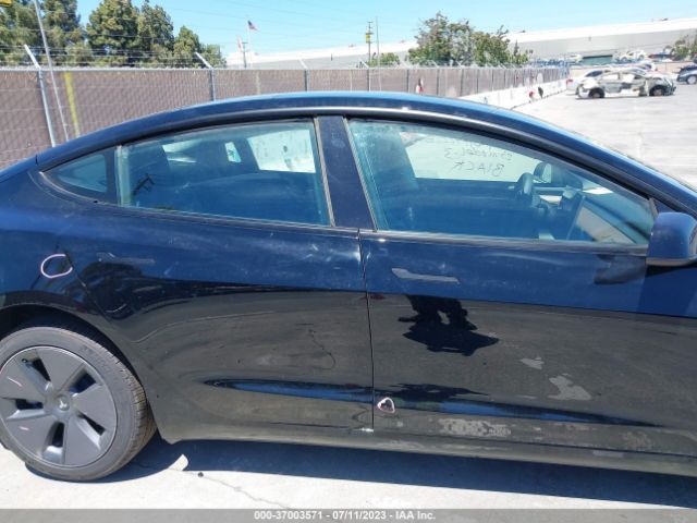 5YJ3E1EA8PF476708 Tesla MODEL 3