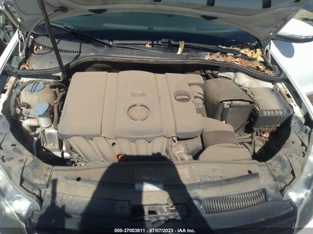 2011 VOLKSWAGEN GOLF VIN: WVWBB7AJ6BW331491
