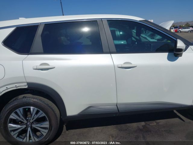 5N1BT3BA2PC677059 Nissan ROGUE SV
