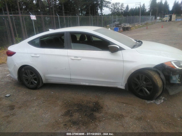 2018 HYUNDAI ELANTRA SEL VIN: 5NPD84LF6JH365885