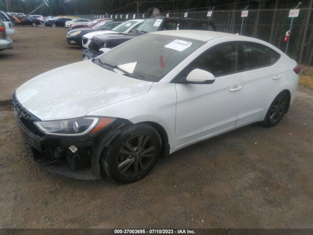 Hyundai ELANTRA SEL 2018 5NPD84LF6JH365885 Image 2