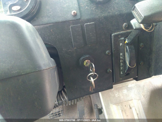 2014 Freightliner MT 45G FRONT GASOLINE ENGINE WALK IN VAN CHASSIS, VIN: 4UZAC2DV6ECFM9929