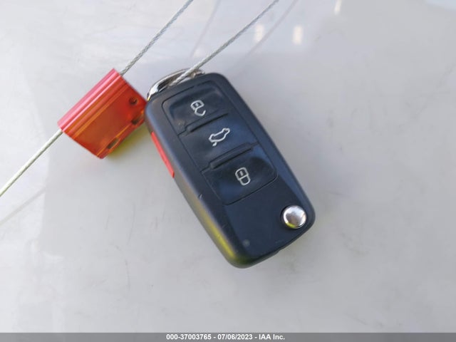 WVGAV3AX5EW542780 Volkswagen TIGUAN SE