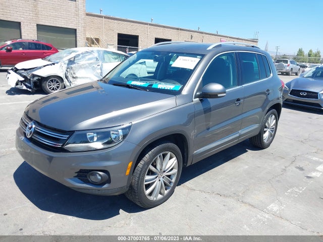 WVGAV3AX5EW542780 Volkswagen TIGUAN SE