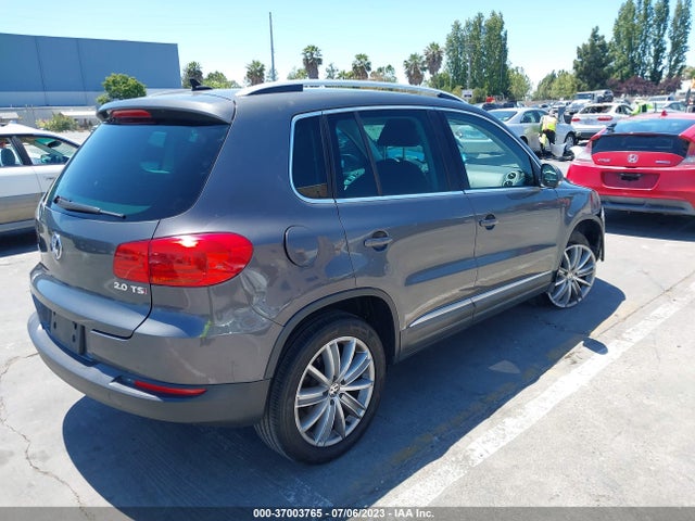 WVGAV3AX5EW542780 Volkswagen TIGUAN SE