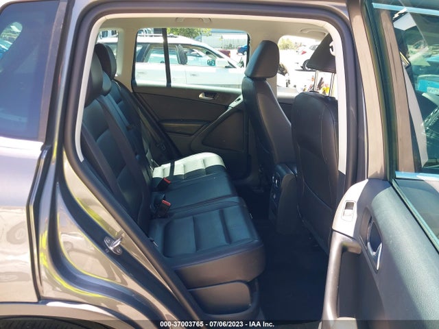 WVGAV3AX5EW542780 Volkswagen TIGUAN SE