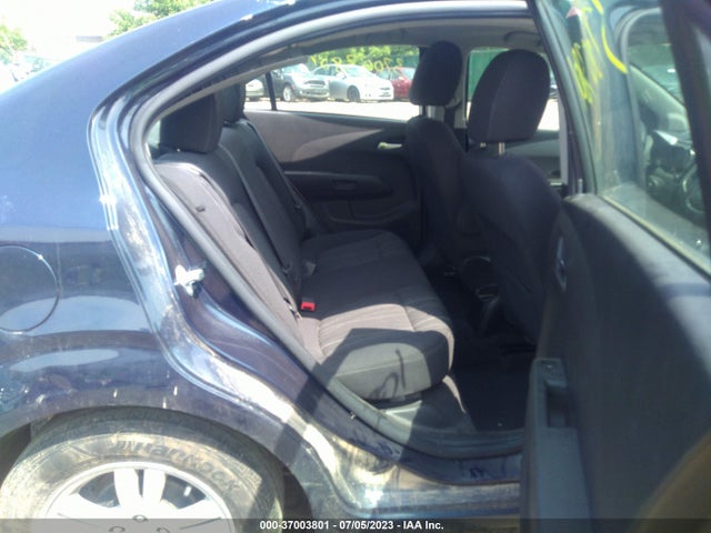 Chevrolet SONIC LT 2016 1G1JC5SH8G4136674 Image 8