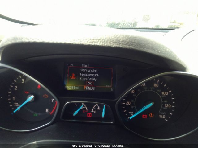 1FMCU0JD6HUE96618 Ford Escape Titanium