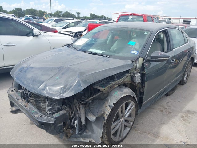 2017 VOLKSWAGEN PASSAT R-LINE W/COMFORT PKG VIN: 1VWDT7A37HC040108