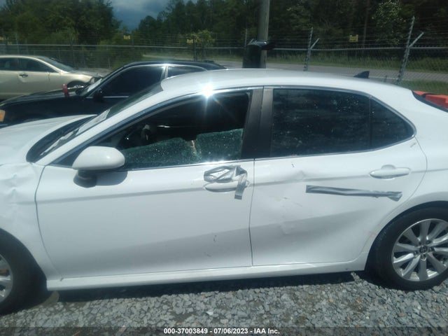 Toyota CAMRY LE 2020 4T1C11AK4LU968868 Image 6