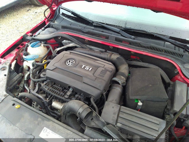 3VW5T7AJ3EM201583 Volkswagen Jetta Sedan Gli