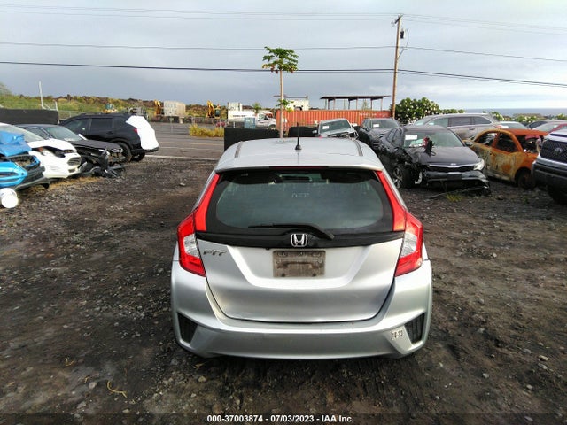 Honda FIT LX 2015 3HGGK5H57FM716360 Image 9