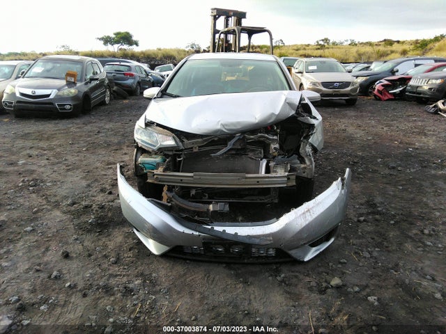 Honda FIT LX 2015 3HGGK5H57FM716360 Image 4