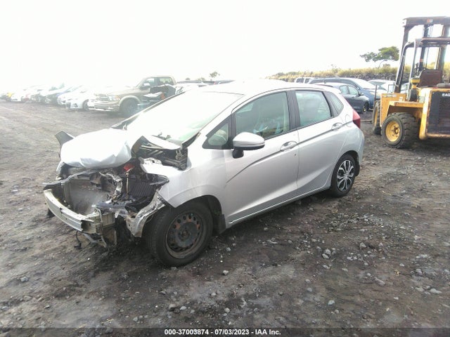 Honda FIT LX 2015 3HGGK5H57FM716360 Image 2