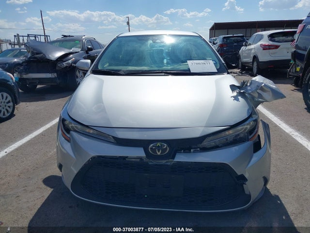 Toyota COROLLA LE 2022 JTDEPMAE4NJ223534 Image 3
