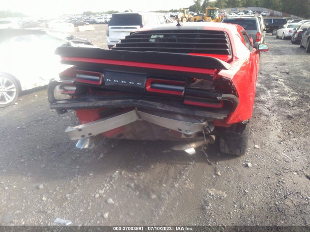 2016 DODGE CHALLENGER 392 HEMI SCAT PACK SHAKER VIN: 2C3CDZFJ8GH301082
