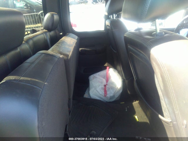 2011 GMC SIERRA 2500HD SLT VIN: 1GT221C88BZ404740