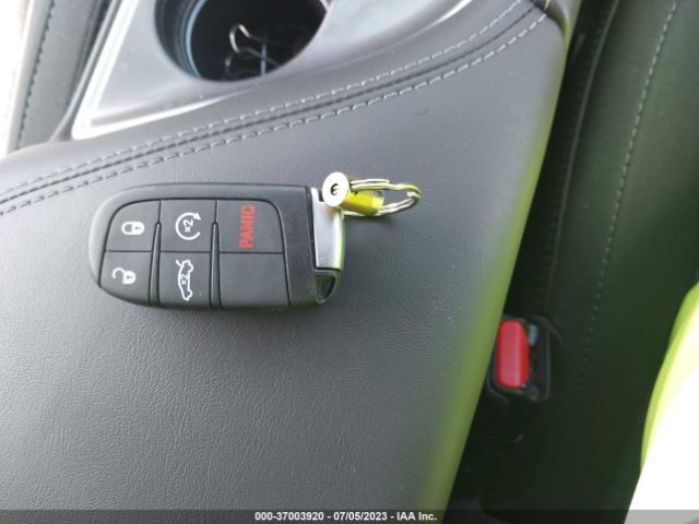 2019 DODGE CHALLENGER 2C3CDZBT0KH737408 Photo 10