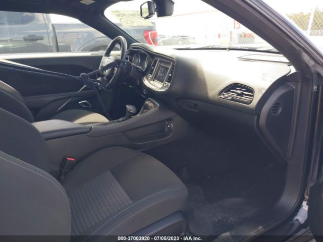 2019 DODGE CHALLENGER 2C3CDZBT0KH737408 Photo 4