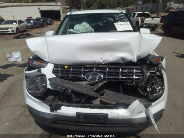 Hyundai Venue Sel 2020 KMHRC8A36LU016511 Image 4