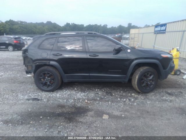 1C4PJMBS6GW304023 Jeep Cherokee Trailhawk