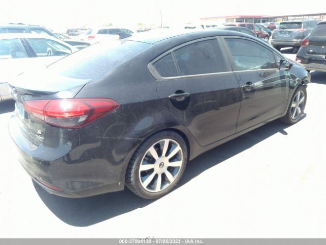 3KPFL4A77JE219082 KIA FORTE S