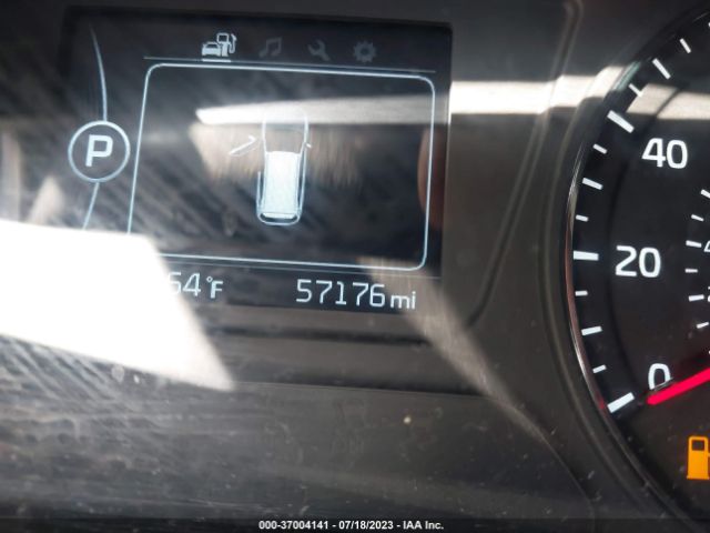 5XYPG4A35GG140768 KIA SORENTO LX