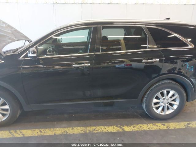 5XYPG4A35GG140768 KIA SORENTO LX