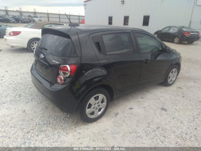 Chevrolet Sonic Ls Auto 2015 1G1JA6SH0F4138722 Image 4