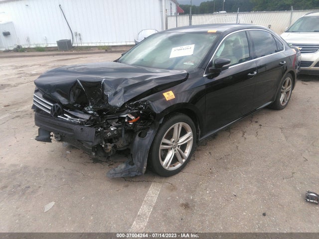 1VWBS7A38EC116697 Volkswagen Passat Se W/sunroof