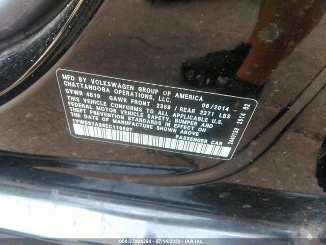 1VWBS7A38EC116697 Volkswagen Passat Se W/sunroof