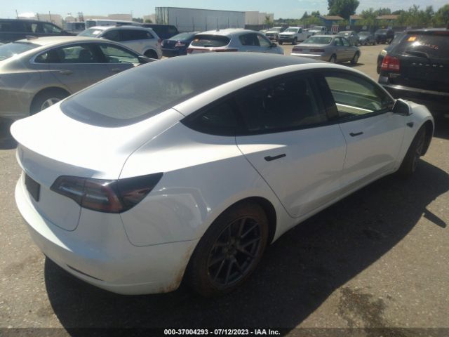 5YJ3E1EA8PF467099 Tesla MODEL 3